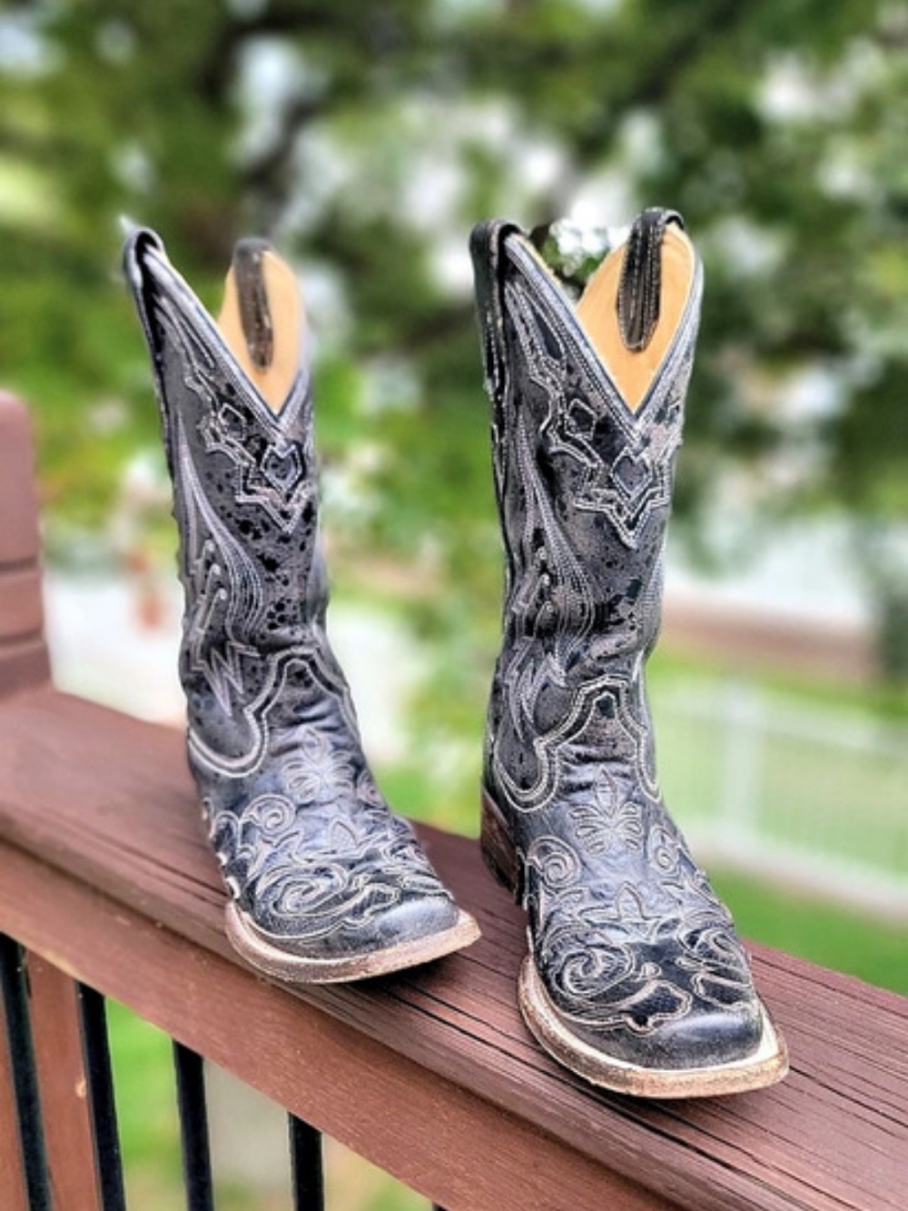 Corral Vintage Western Embroidered Boots US 7 D Black